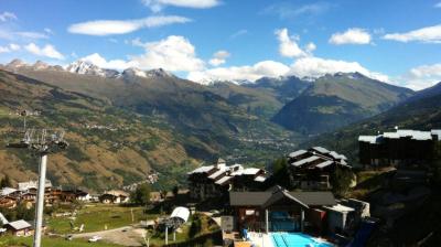 Vue sur la Verdache et l'Espace Paradisio