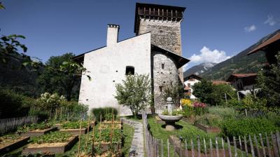 Château Montmayeur et son jardin