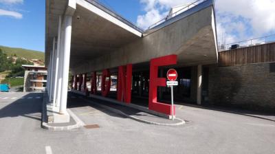 Arrêt navette Plagne Centre