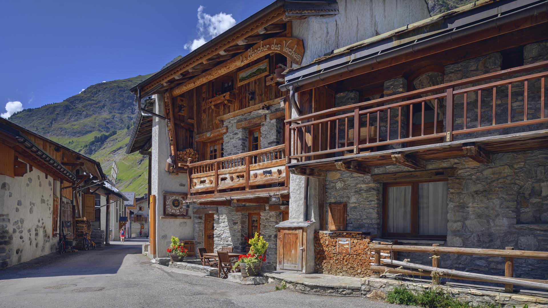 Maison dans le village du Bois à Champagny en Vanoise