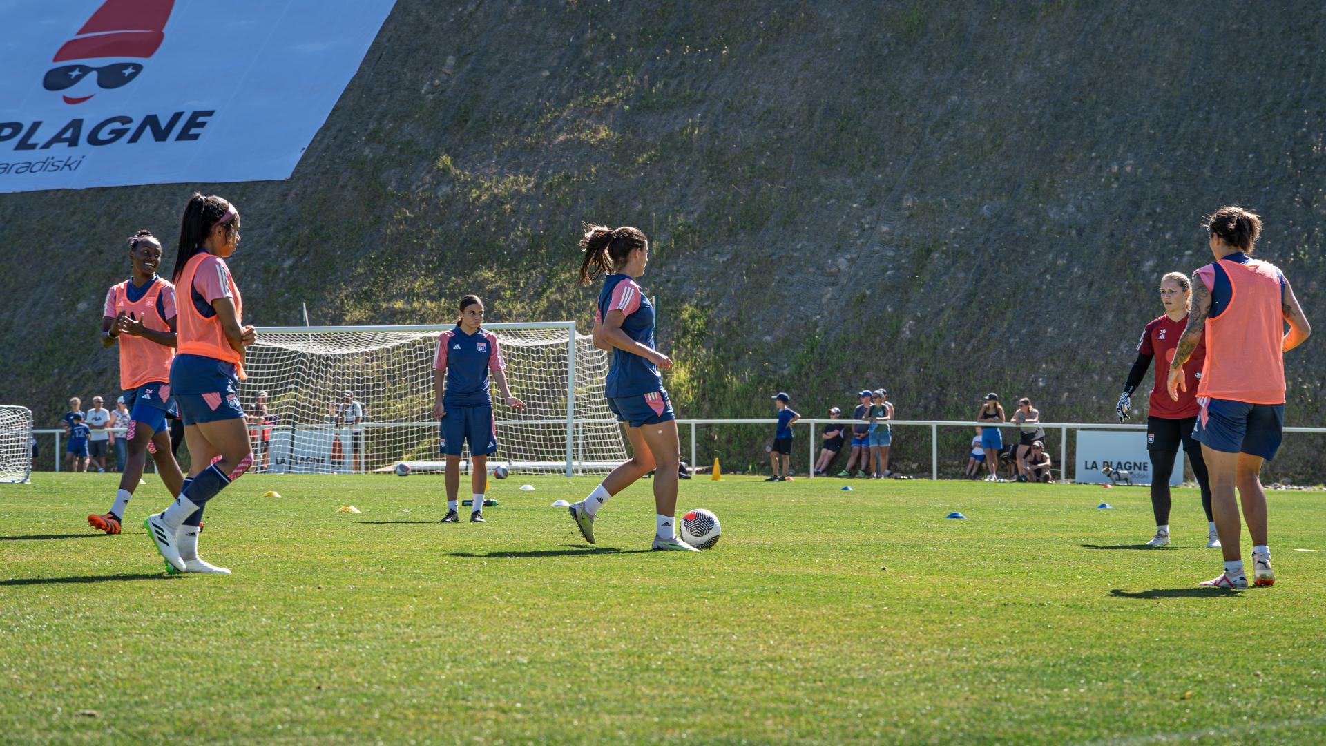 Entrainement-OL-Feminin-Ete-2023®Elisabeth-Gayard-2