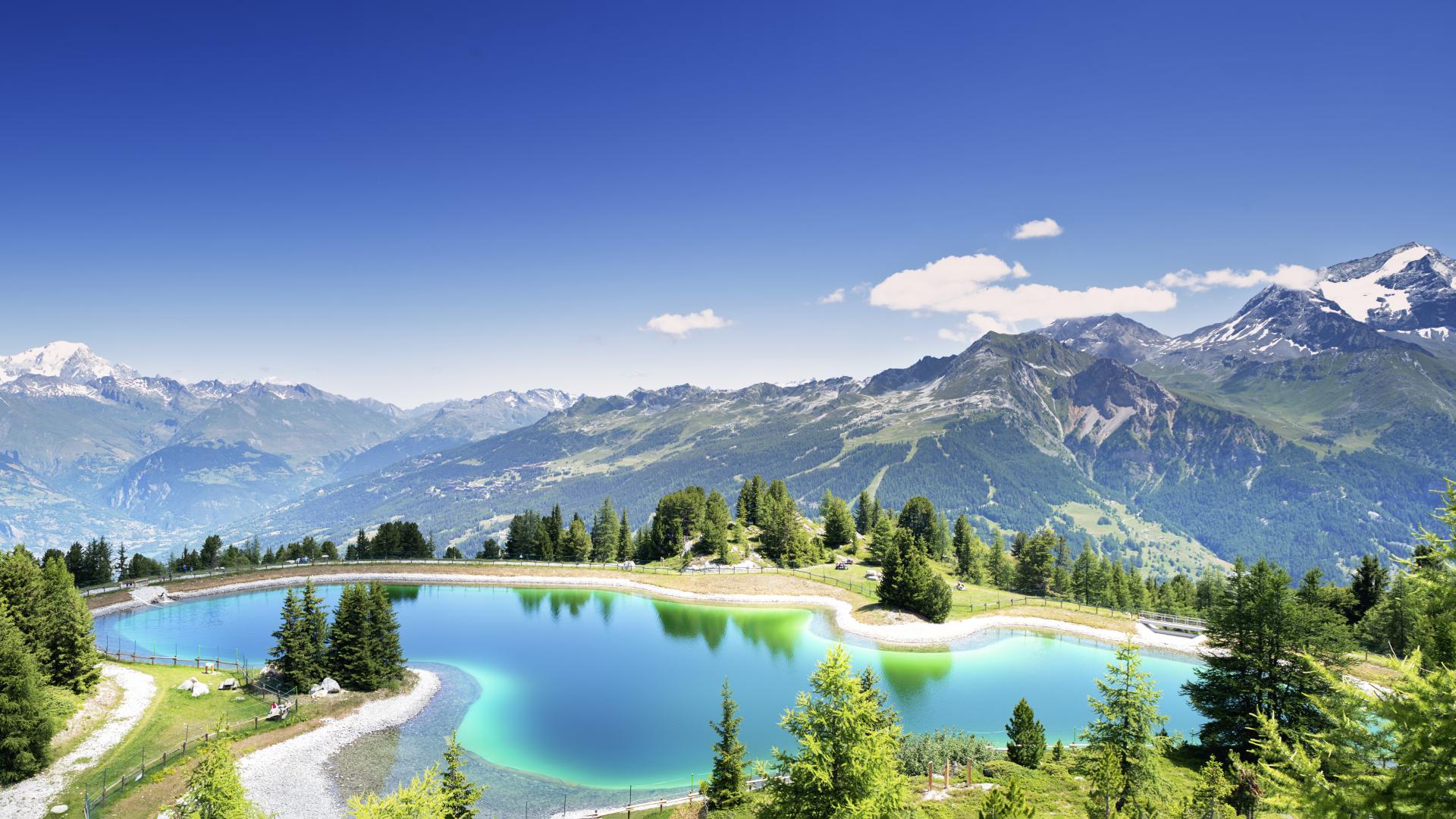 Une magnifique randonnée au départ de la Vallée des Bauches