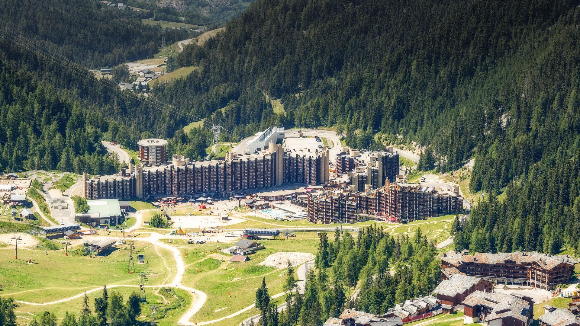 Plagne Bellecôte vue estivale