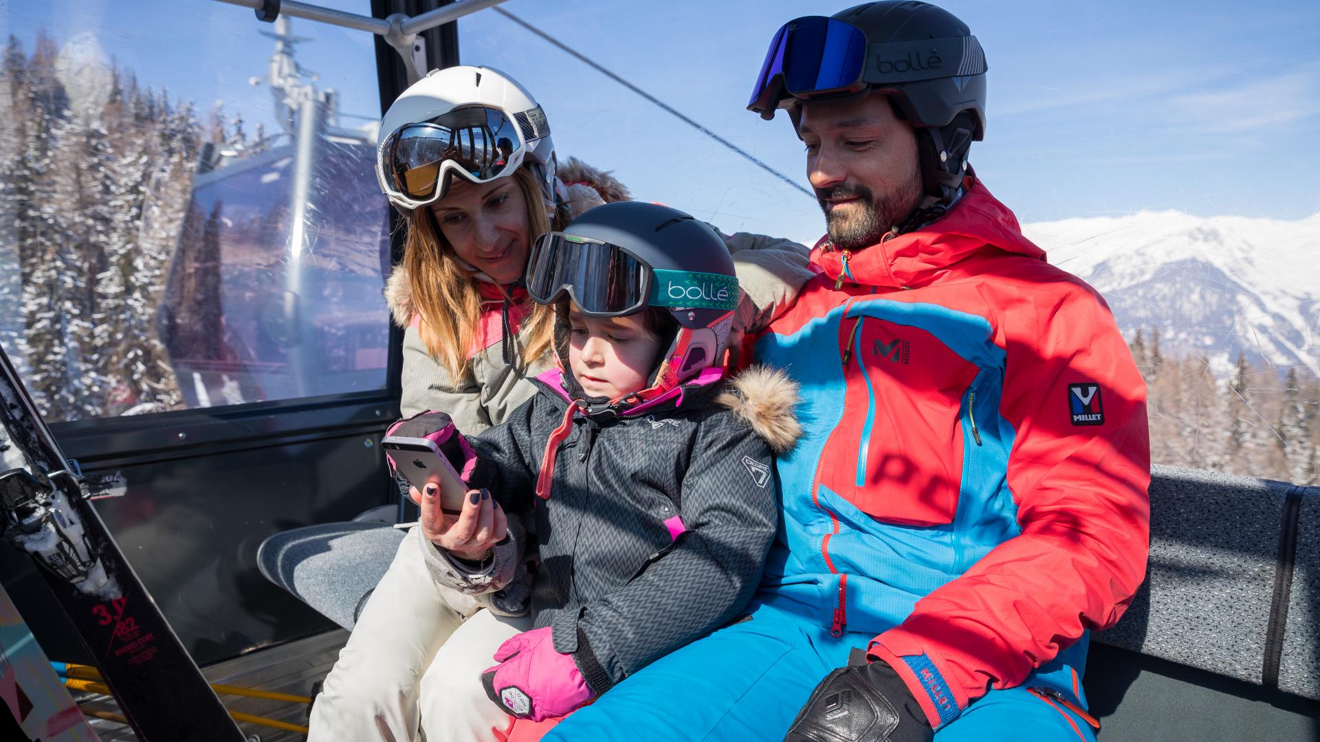 Famille connectée Yuge La Plagne
