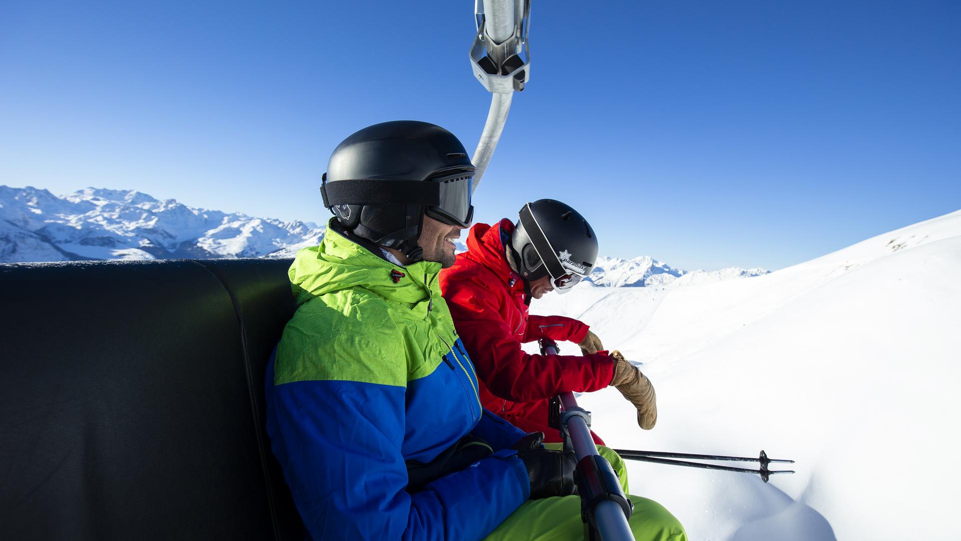 Ski télésiège entre amis La Plagne
