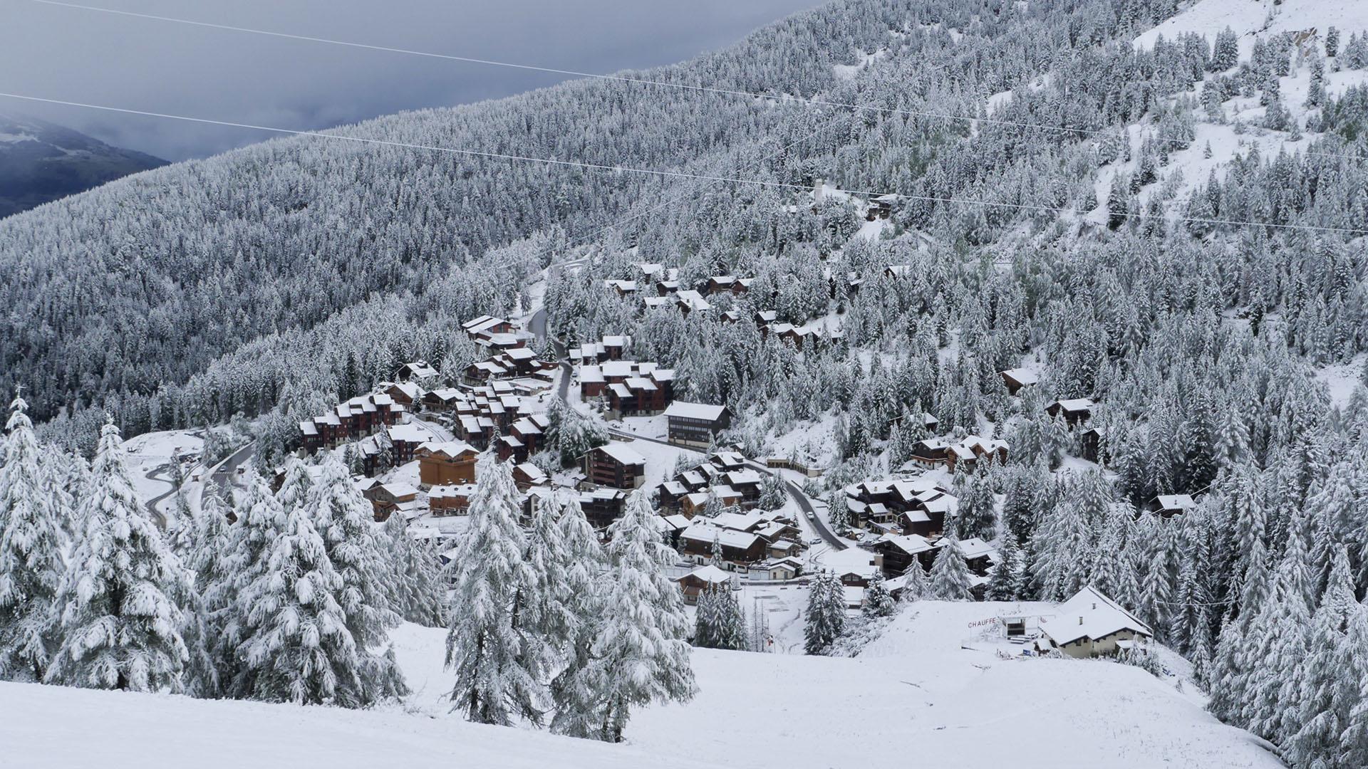 Plagne 1800 sous les premières neiges